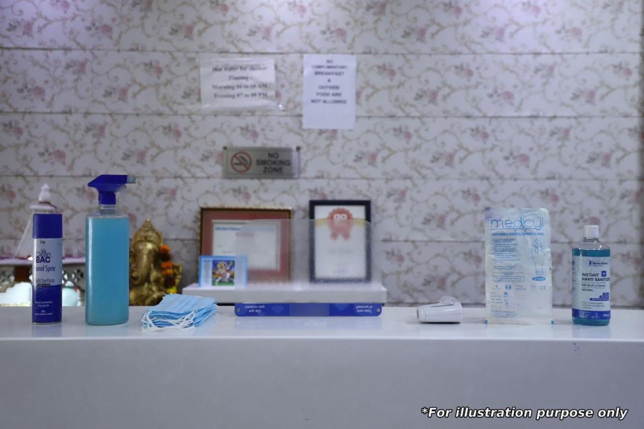 Capital O Bvh Hospitality Near Pvr Ansal Plaza Greater Noida Hotel Eksteriør billede